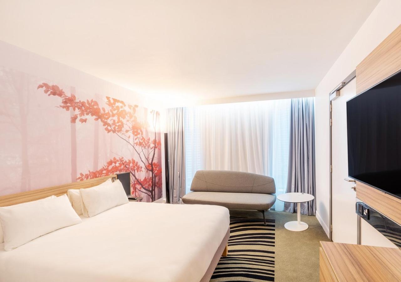 Novotel Leicester Exterior photo